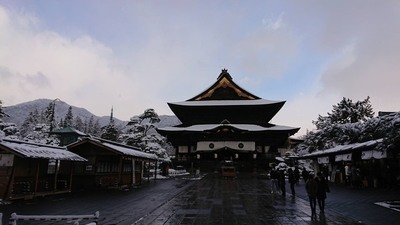 善光寺で初詣