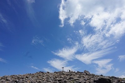 東篭の塔山