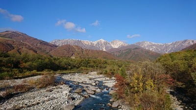 快晴の白馬大橋