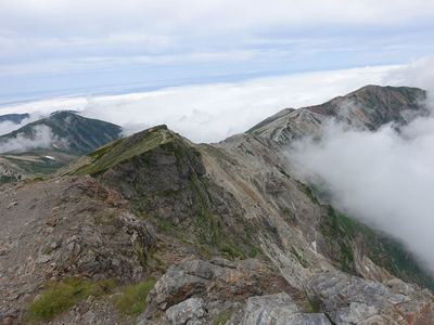 白馬岳山頂付近